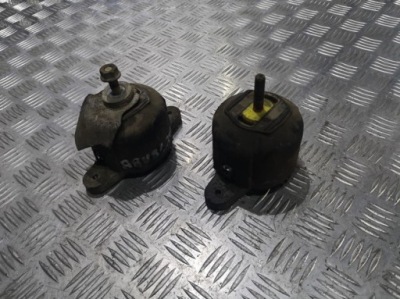 Подушка двигуна audi a8 d3 4.2 tdi 2007r права фото №1