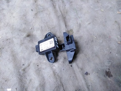 Mercedes r w251 w164 датчик удару a0038212751 фото №1