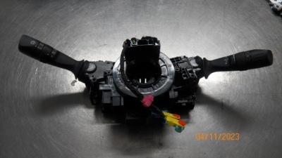 Перемикач комбінований toyota c-hr 89245-f4010 фото №1