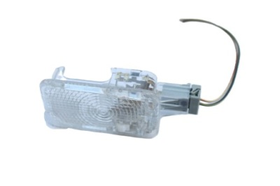 Suzuki swift mk6 04-10 лампа багажника фото №1