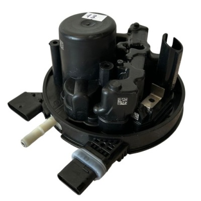 Насос adblue bosch f01c050028 фото №1