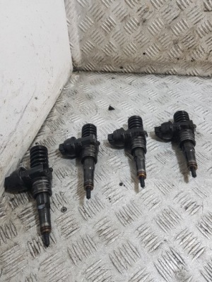 Насос-форсунки комплект seat ibiza 3 0414720216 фото №1