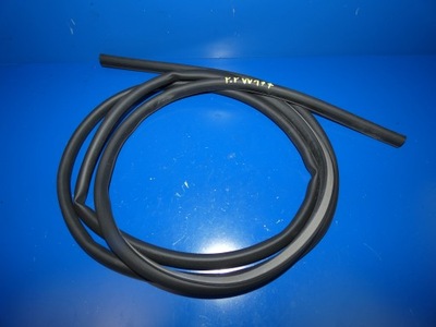 Mercedes a w177 прокладка дверь правый перед фото №1