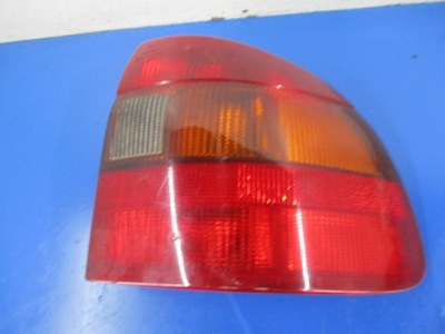 Opel astra f sedan лампа задня права оригінал фото №1