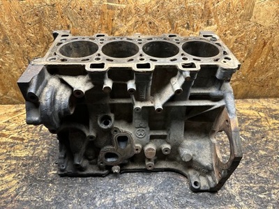 Блок двигуна master 2.3 rwd m9ta700 m9t 700 фото №1