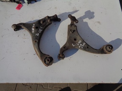 Рычаг левый перед hyundai i30 i фото №1