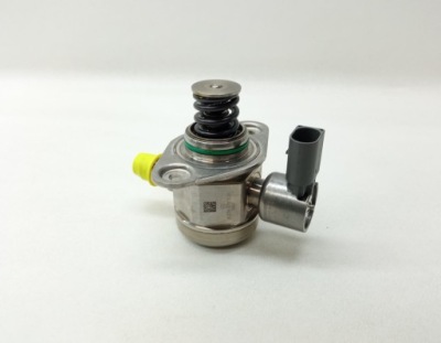 Насос пального mercedes gl x166 4.7 v8 a2780701101 0261520220 фото №1
