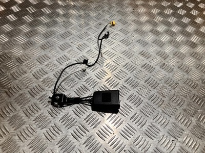 Кліпса поперечина правий перед mercedes w205 kombi a2058600169 фото №1