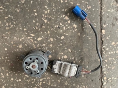 Mercedes a klasa w169 модуль блок керування вентилятора вентилятора радіатора benzyn фото №1