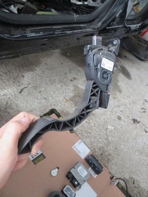 VOLVO V40 XC40 II PEDAL POTENCIÓMETRO GAS 31280595 (R)  