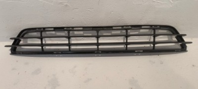 Решётка бампера перед volvo s60 v60 рестайлинг  13-18 фото №1