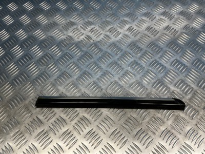 Mercedes w245 молдинг уплотнитель правый задняя крыло фото №1