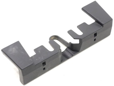 Захист замка капот перед mazda kd5356627 оригінал фото №1