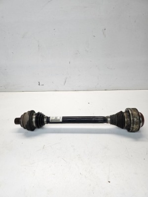Приводной вал правый  задняя audi a4 b9 рестайлинг  8w0501204j фото №1