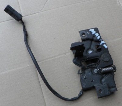 Mazda 6 gg 2003 замок капот датчик фото №1