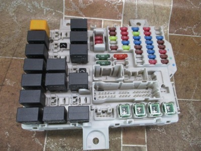 Модуль коробка запобіжників smart forfour 454 фото №1