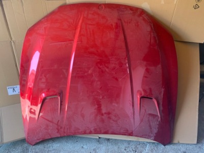 Капот maserati levante trofeo пошкоджена фото №1