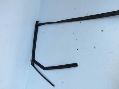 Прокладка окон дверь правая задняя volvo xc60 ii фото №1