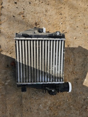 Peugeot 308 astra l радіатор інтеркулер фото №1