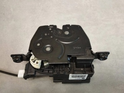 Bmw x5 f15 замок кришки задня 51244817123 фото №1