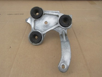 Mercedes slk w172 кронштейн насоса abs фото №1