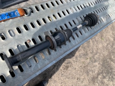 Приводной вал правая перед vw transporter t5 multivan 7e0407272ar фото №1