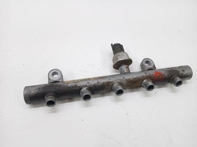 Молдинг упорскування peugeot 407 2.0 hdi 9645689580 фото №1