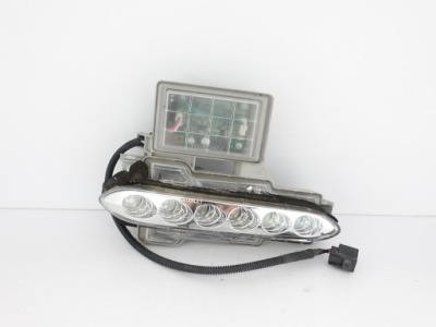 Nissan gt-r gtr lift 12-16 противотуманная фара led drl правый w бампер перед фото №1