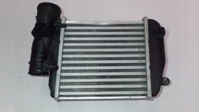 Интеркулер левый 4f0145805af audi a6 c6 3.0 tdi фото №1