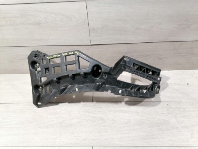 Macan напрямна бампер лівий задня 95b807253c фото №1