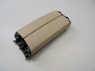 Підлокітник mercedes a-klasa w177 фото №1