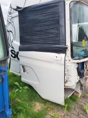 Дверь правое scania r фото №1