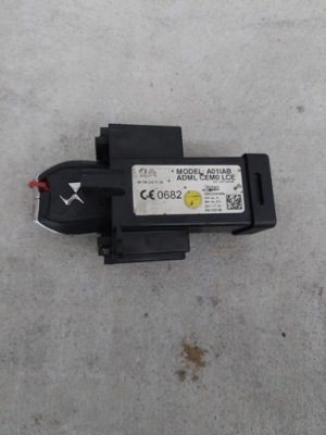 Citroen ds5 замок зажигания ключ 9676427477 фото №1