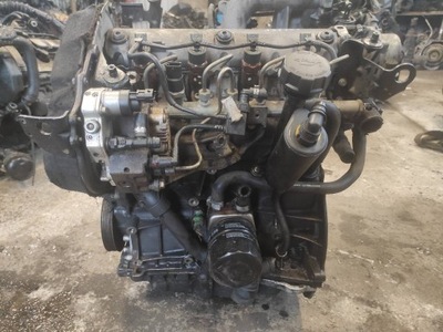 MOTOR DIESEL + BOQUILLAS BOMBA TURBO VOLVO V40 S40 I 1.9 DI F9Q D4192T4  