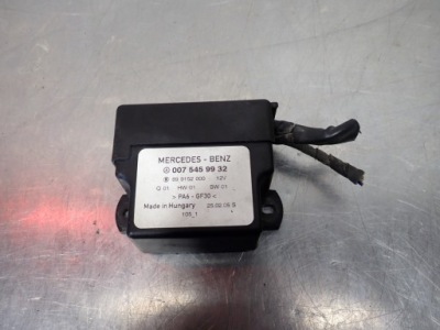 Реле свічка розжарювання mercedes-benz t1 310d фото №1