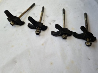 Кронштейн кронштейн крепление впрыска rav 4 ii 2.0 d4d фото №1