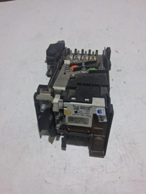 Модуль напруги акумулятор citroen c4 picasso 28201235 9665794680 фото №1