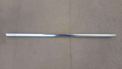 Молдинг уплотнитель стекло mercedes c-klasa w205 фото №1