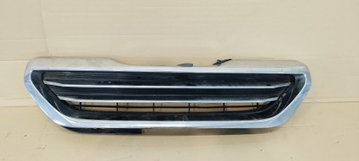Решітка радіатора решітка радіатора хром peugeot 2008 12-15rok 9678490677 оригінал фото №1