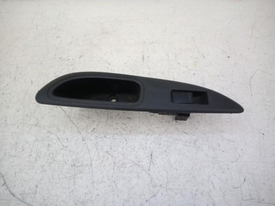 Перемикач скло правий задня nissan primera p12 фото №1