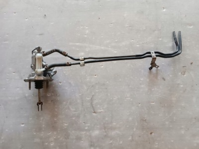 Lexus rx насос гальмівна 138110-10420 фото №1