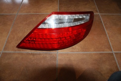 MERCEDES SLK R172 W172 FARO PARTE TRASERA DERECHA  