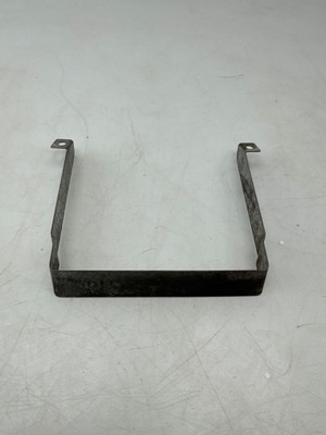 Ford fiesta st 2014 кронштейн аккумулятор фото №1