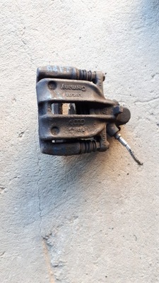 SOPORTE FRENOS DERECHA PARTE TRASERA AUDI A8 D2 4.2  