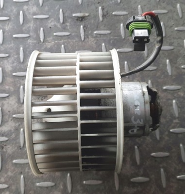 Повітродувка вентилятор renault espace iii 0130063506 фото №1