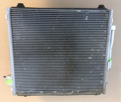 Tesla model s радіатор кондиціонера вентилятор фото №1