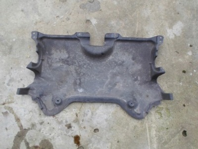 Mercedes w 204 захист pod коробка передач двигун 1.8 lift оригінал фото №1