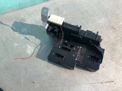 Mercedes w204 модуль блок управления sam 2049001102 фото №1