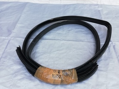 Прокладка кузовная правый задняя kia ceed 07-12 фото №1