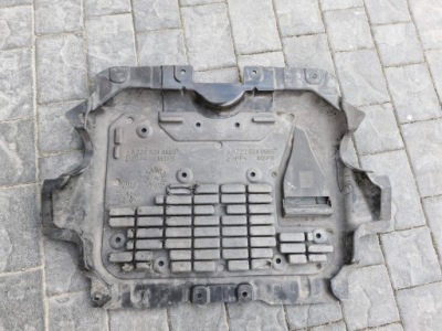 Mercedes s-klasa w217 amg накладка двигателя фото №1